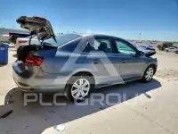 2017 Volkswagen Jetta фото