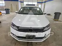 2017 Volkswagen Jetta фото