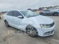 2017 Volkswagen Jetta photo