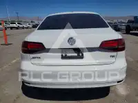 2017 Volkswagen Jetta photo