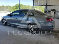 2017 Volkswagen Jetta photo