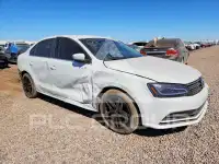 2017 Volkswagen Jetta фото