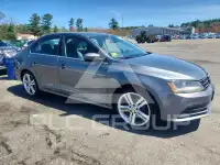 2017 Volkswagen Jetta фото