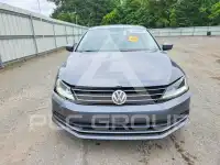 2017 Volkswagen Jetta фото