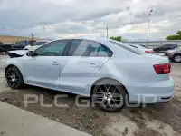 2017 Volkswagen Jetta фото