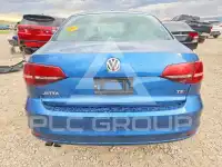 2017 Volkswagen Jetta photo
