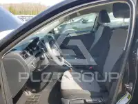2017 Volkswagen Jetta фото