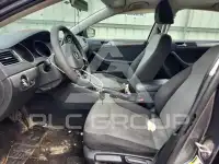 2017 Volkswagen Jetta фото