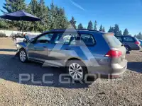 2017 Volkswagen GOLF photo