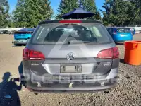2017 Volkswagen GOLF photo