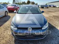 2017 Volkswagen GOLF фото