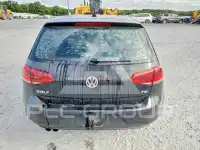 2017 Volkswagen GOLF фото