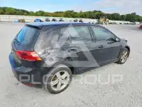 2017 Volkswagen GOLF фото