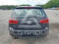 2017 Volkswagen GOLF фото
