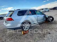 2017 Volkswagen GOLF photo