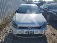2017 Volkswagen GOLF photo
