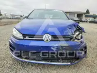 2017 Volkswagen GOLF фото