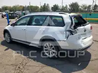 2017 Volkswagen GOLF фото