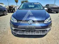2017 Volkswagen GOLF фото