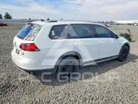 2017 Volkswagen GOLF photo