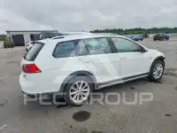 2017 Volkswagen GOLF фото