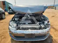 2017 Volkswagen GOLF photo