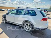 2017 Volkswagen GOLF photo
