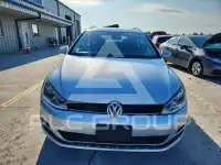 2017 Volkswagen GOLF фото