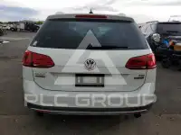 2017 Volkswagen GOLF фото