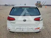 2017 Volkswagen GOLF photo