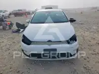 2017 Volkswagen GOLF photo