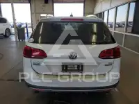 2017 Volkswagen GOLF photo