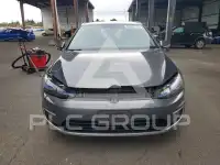 2017 Volkswagen GOLF фото