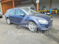 2017 Volkswagen GOLF photo