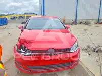 2017 Volkswagen GOLF фото