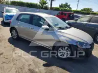 2017 Volkswagen GOLF фото