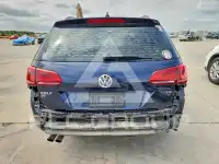 2017 Volkswagen GOLF фото