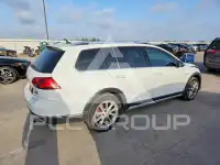 2017 Volkswagen GOLF фото