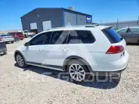 2017 Volkswagen GOLF photo