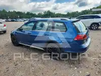 2017 Volkswagen GOLF фото
