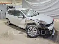 2017 Volkswagen GOLF фото