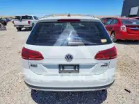 2017 Volkswagen GOLF photo