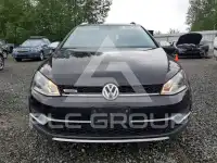 2017 Volkswagen GOLF фото