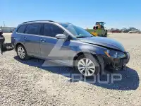 2017 Volkswagen GOLF photo