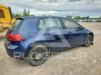 2017 Volkswagen GOLF photo