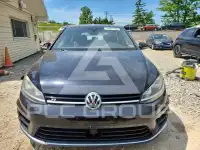 2017 Volkswagen GOLF photo