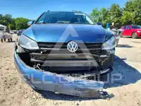 2017 Volkswagen GOLF фото