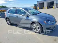 2017 Volkswagen GOLF фото