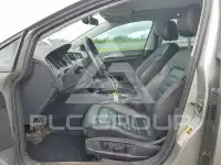 2017 Volkswagen GOLF photo