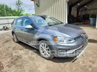 2017 Volkswagen GOLF фото